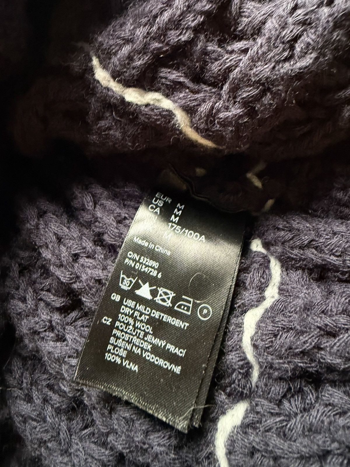 Maison Margiela Margiela x H&M 2012 Enlarged Doll Sweater Size US M / EU 48-50 / 2 - 4 Thumbnail