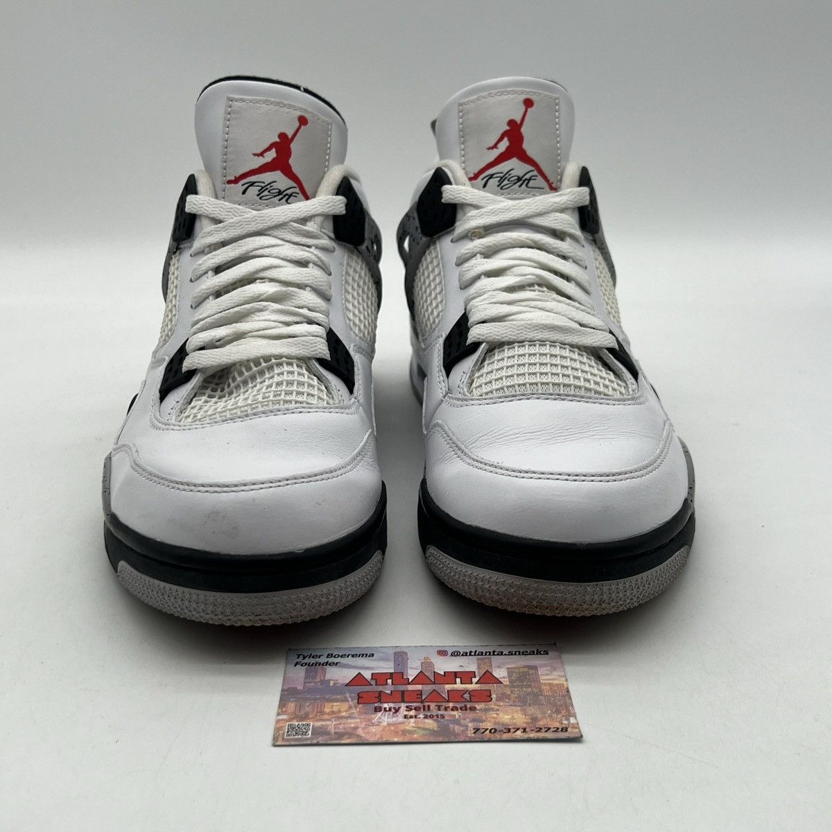 Jordan Brand Air Jordan 4 white cement Size US 11 / EU 44 - 2 Thumbnail