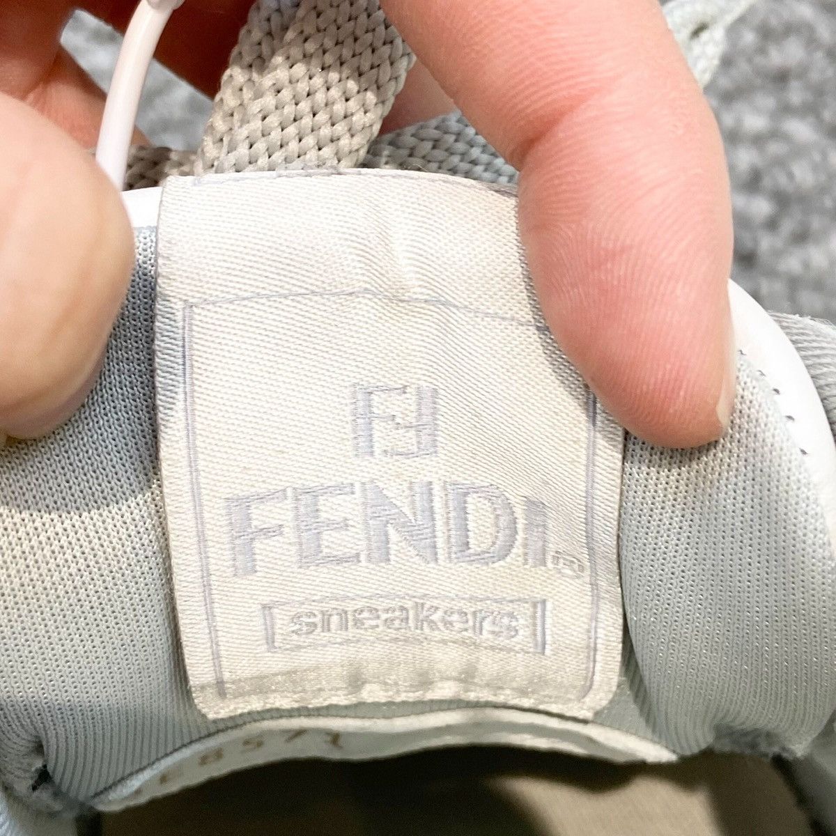 Fendi Fendi Match sneakers in white and gray calf leather Size US 7 / IT 37 - 6 Thumbnail