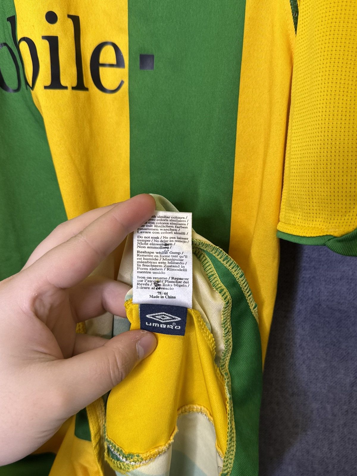 Umbro Vintage West Bromwich Albion Umbro Jersey 2006/07 Away Size US L / EU 52-54 / 3 - 9 Thumbnail