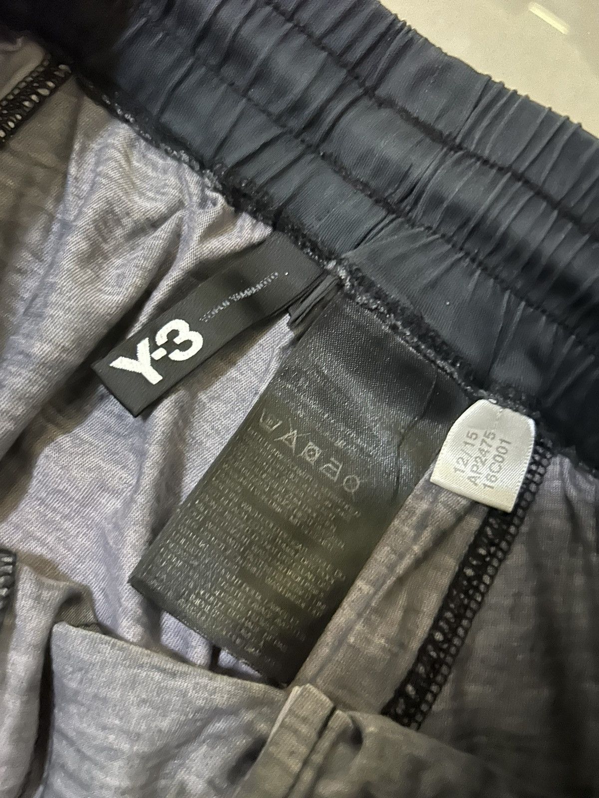 Y-3 Y-3 Pod Shorts Size US 30 / EU 46 - 2 Thumbnail