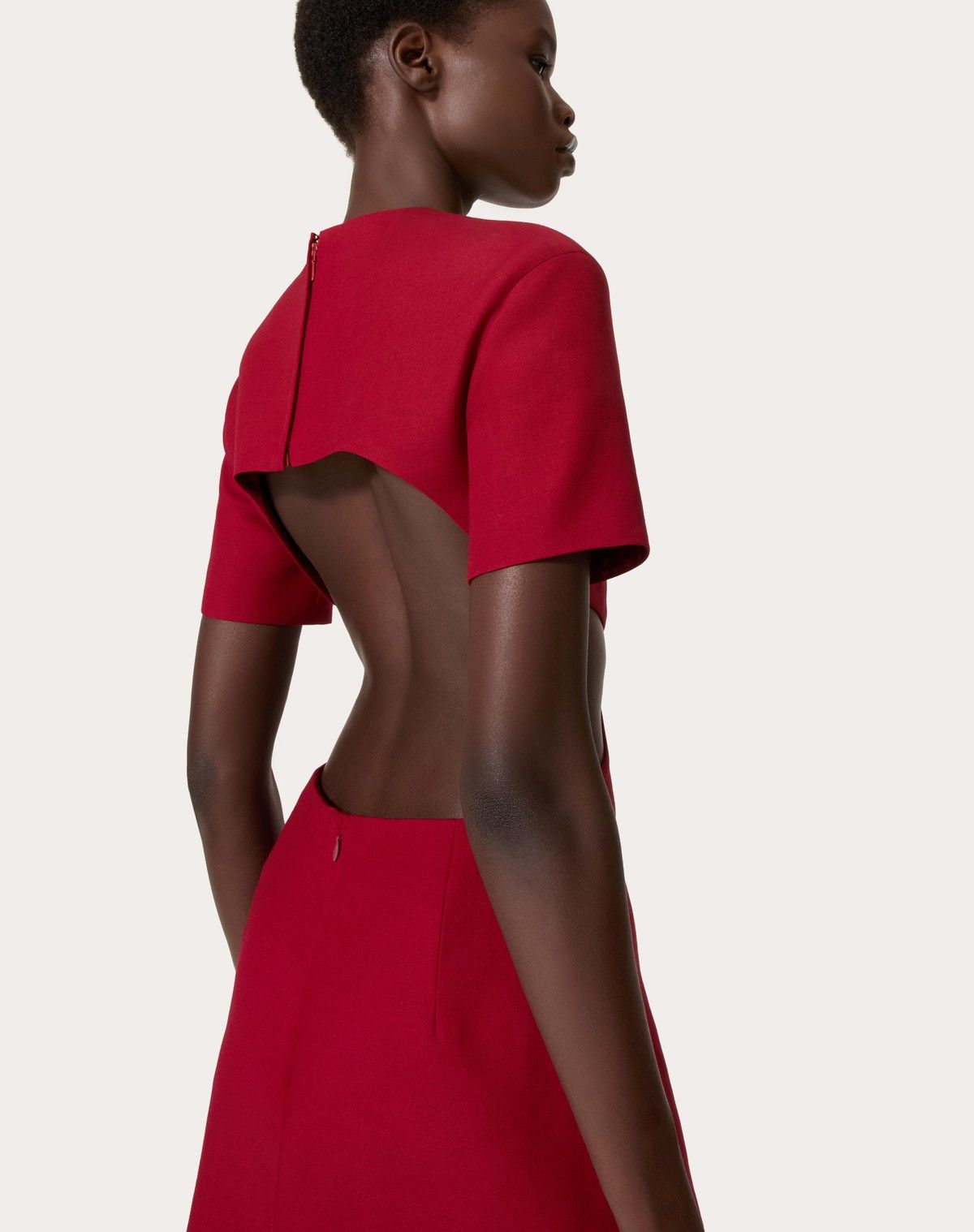 Valentino o1s1wg110525 Crepe Couture Short Dress in Red Size M / US 6-8 / IT 42-44 - 6 Thumbnail