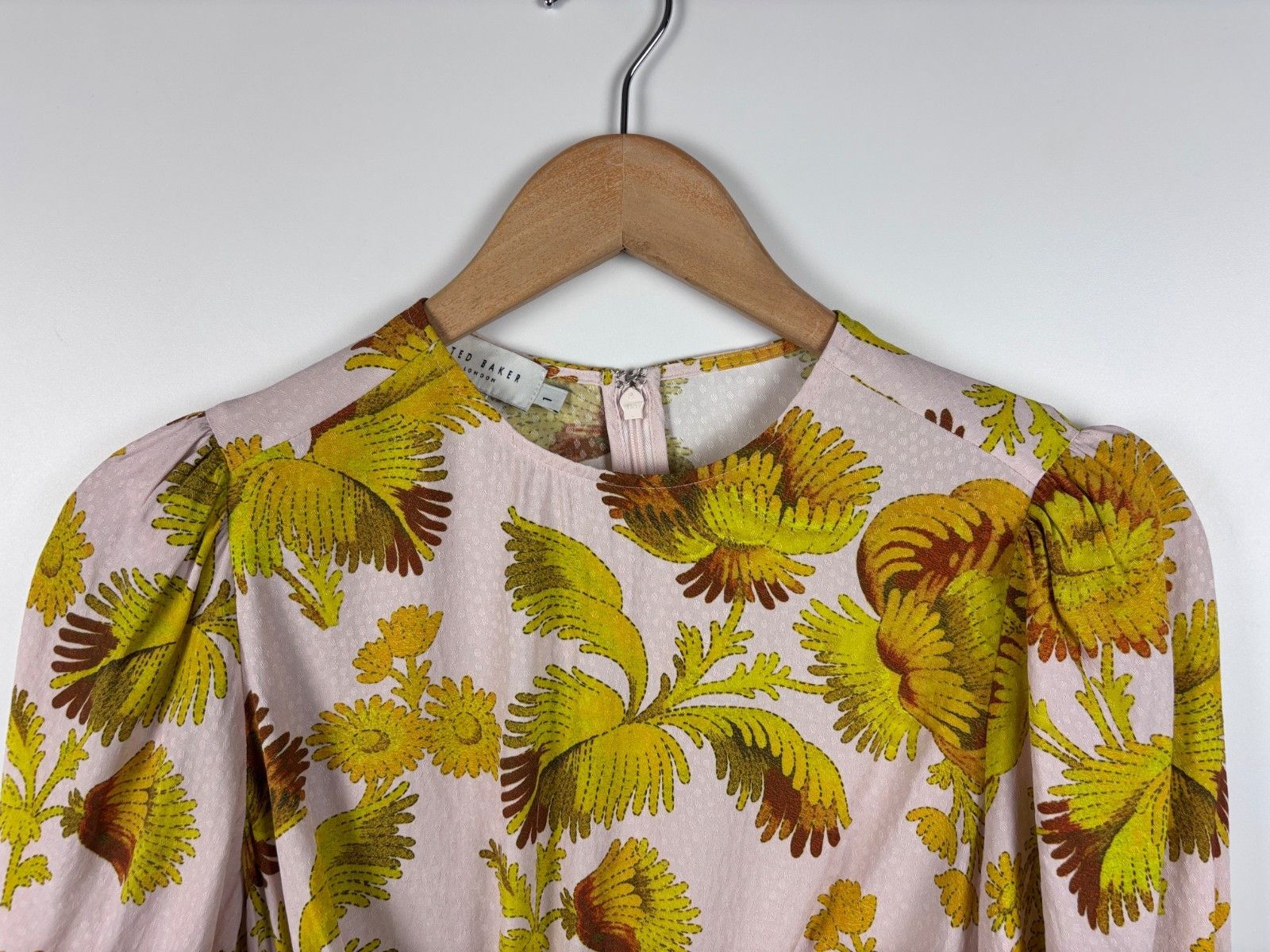 Ted Baker Womens Ted Baker Floral Blouse Yellow Size 1 Size S / US 4 / IT 40 - 2 Thumbnail