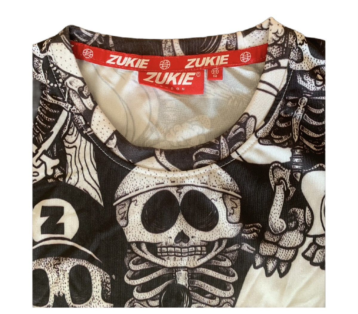 Vintage Zukie London Vintage Tee–Cartoon Skeleton All Over Print 🛹 Size US M / EU 48-50 / 2 - 4 Thumbnail