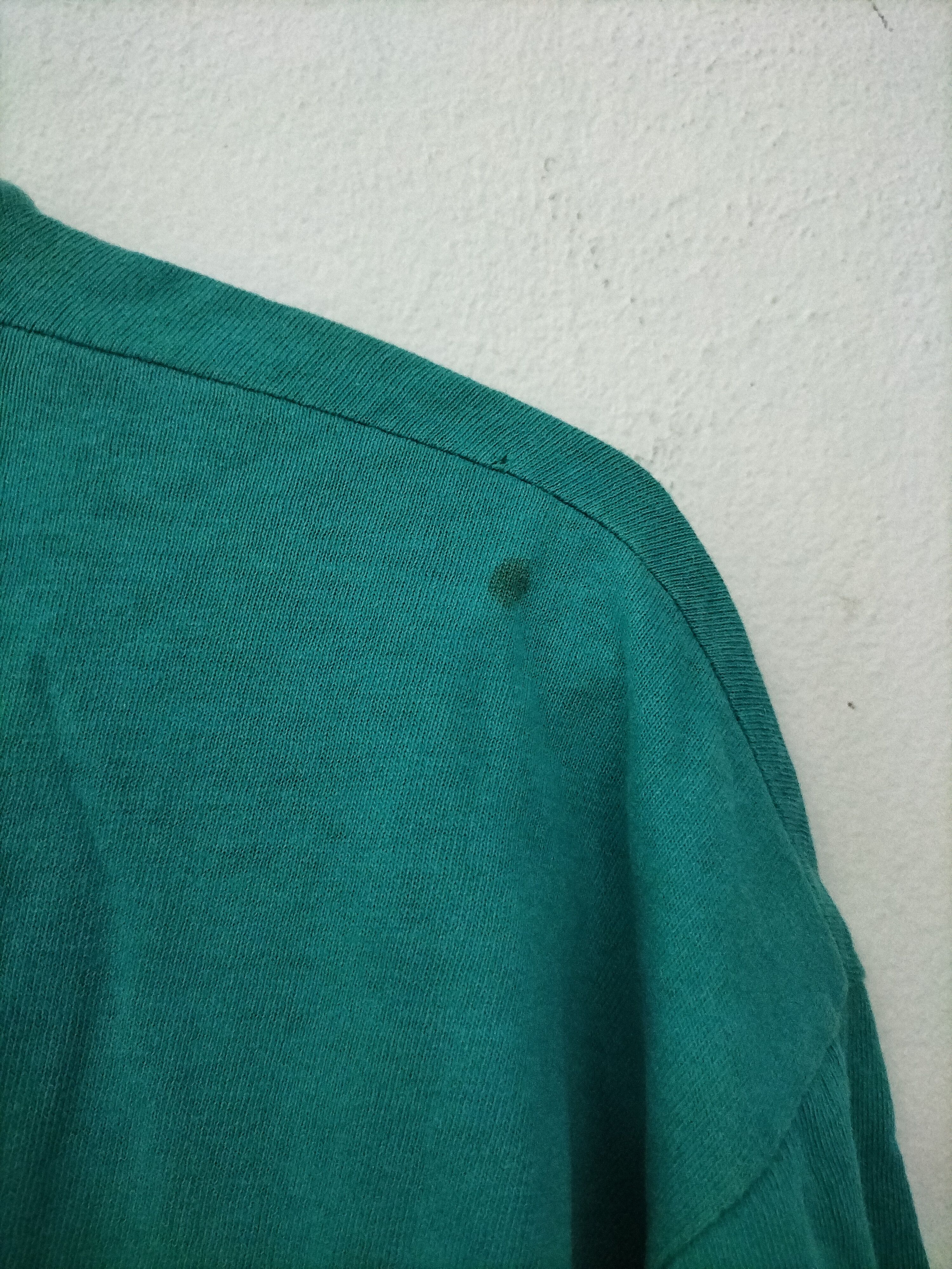 Vintage Vintage 80s Plain Tee Green Sky colour street fashion hanes Size US L / EU 52-54 / 3 - 6 Thumbnail