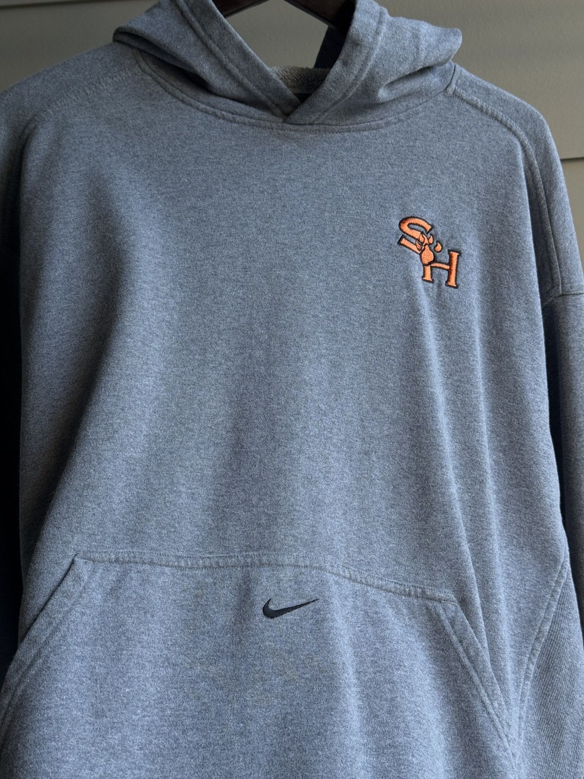 Nike Nike Center Swoosh Hoodie Sweatshirt Mens Grey XL Size US XL / EU 56 / 4 - 2 Thumbnail