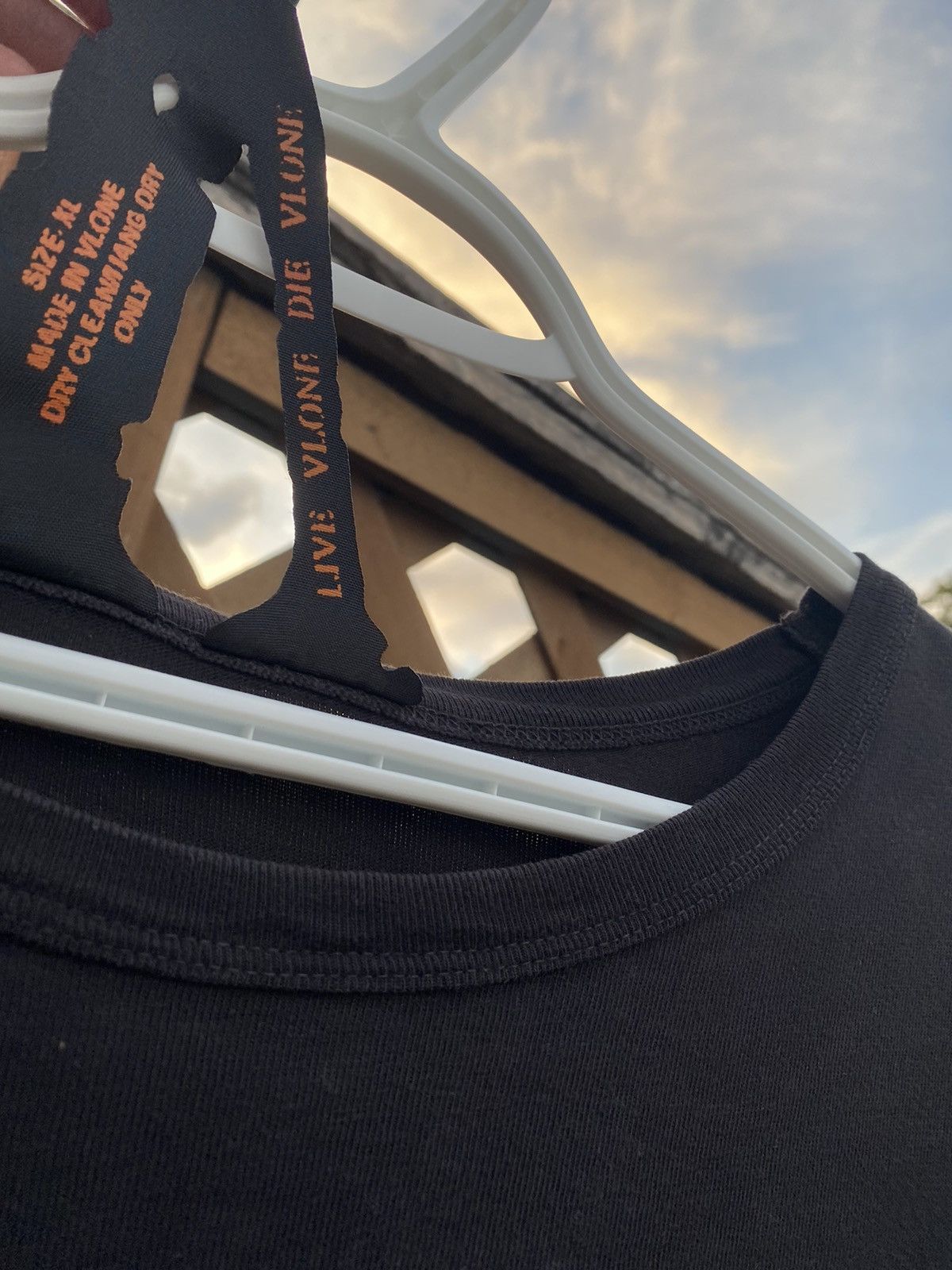 Vlone Vlone x Barneys - Japan Exclusive Size US XL / EU 56 / 4 - 4 Thumbnail