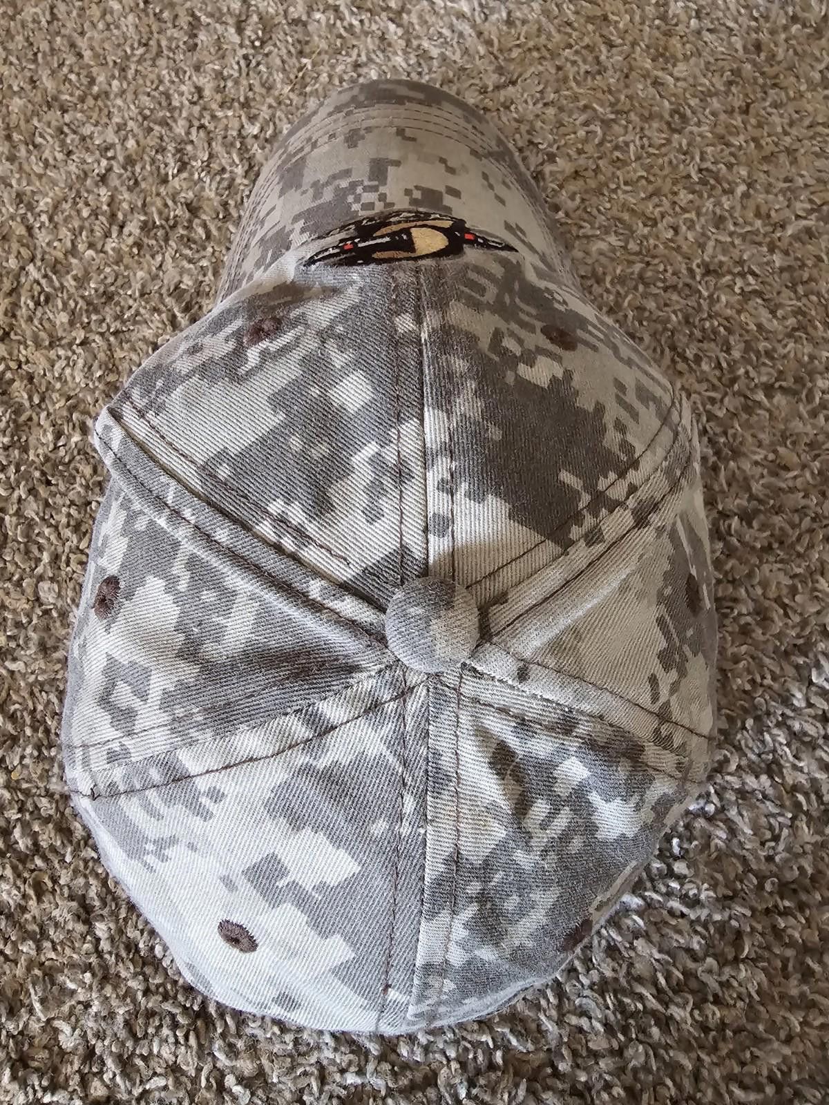 Designer Exelis camo Bear Claw hat Strapback Size ONE SIZE - 4 Thumbnail