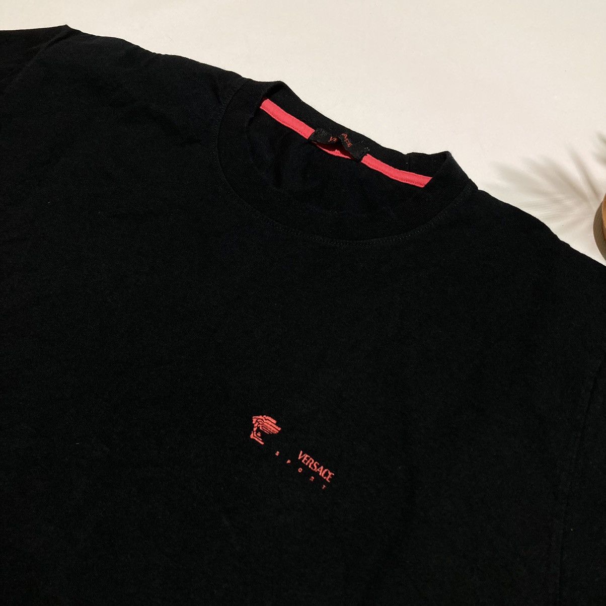 Versace Vintage 90s Versace Sport Tee T Shirt Size US L / EU 52-54 / 3 - 2 Thumbnail