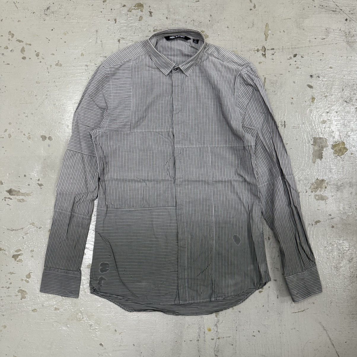 Neil Barrett Neil Barret Dipped Creased Stripe Popeline Shirts Size US XXS / EU 40 - 1 Thumbnail
