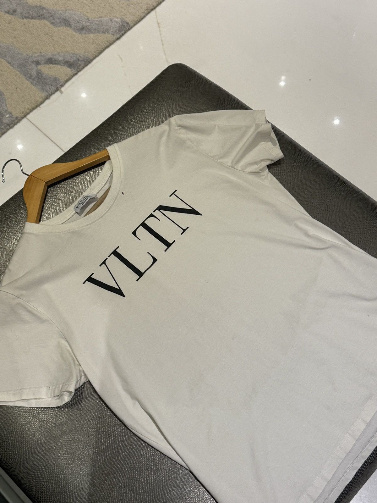 Valentino Valentino T-Shirt VLTN Size US M / EU 48-50 / 2 - 2 Thumbnail