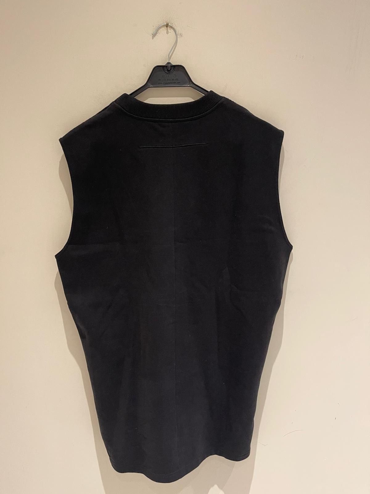 Givenchy Givenchy Black Overtop Size US M / EU 48-50 / 2 - 2 Thumbnail