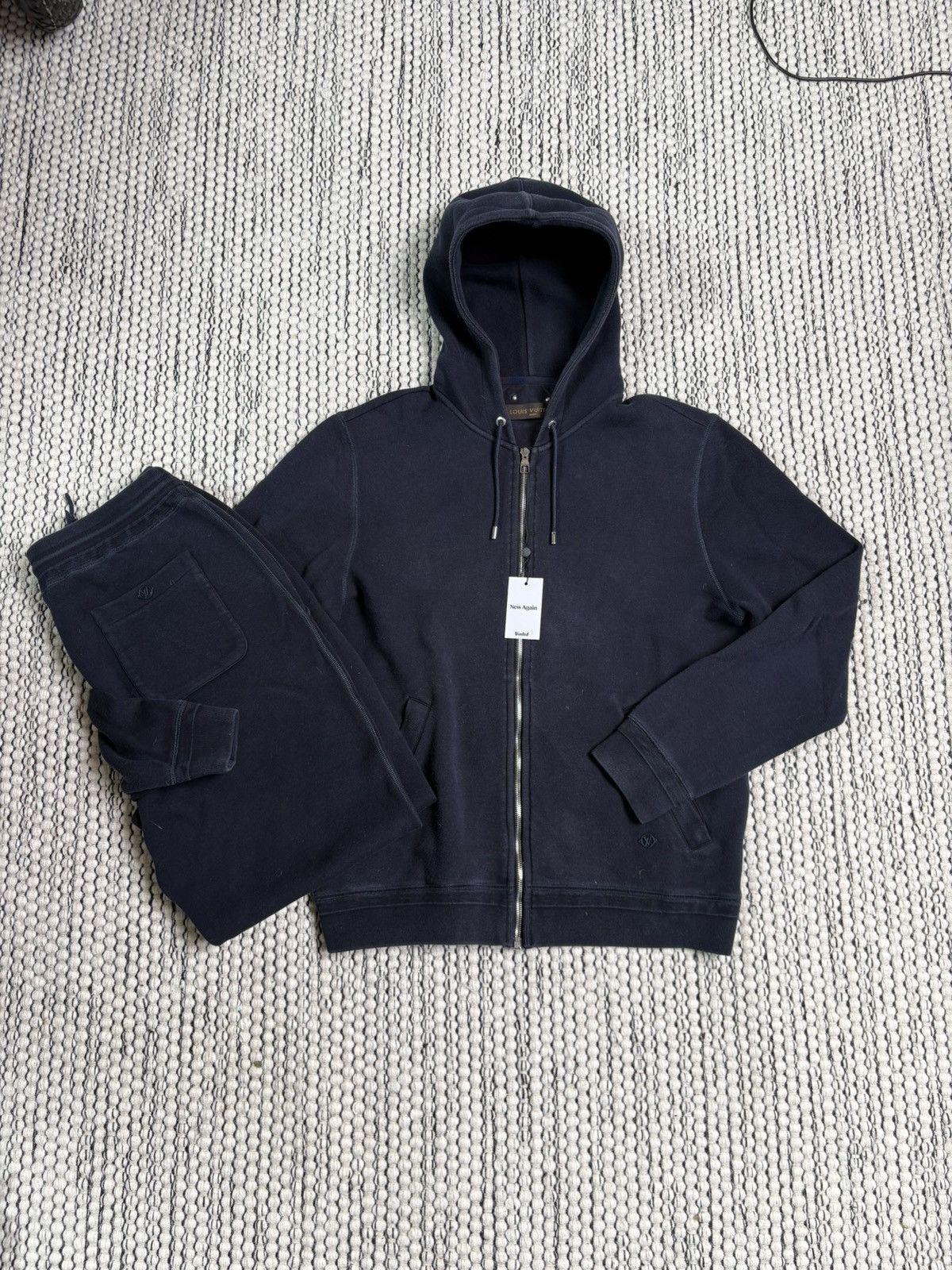 Louis Vuitton Track suit Louis Vuitton Size US L / EU 52-54 / 3 - 1 Thumbnail
