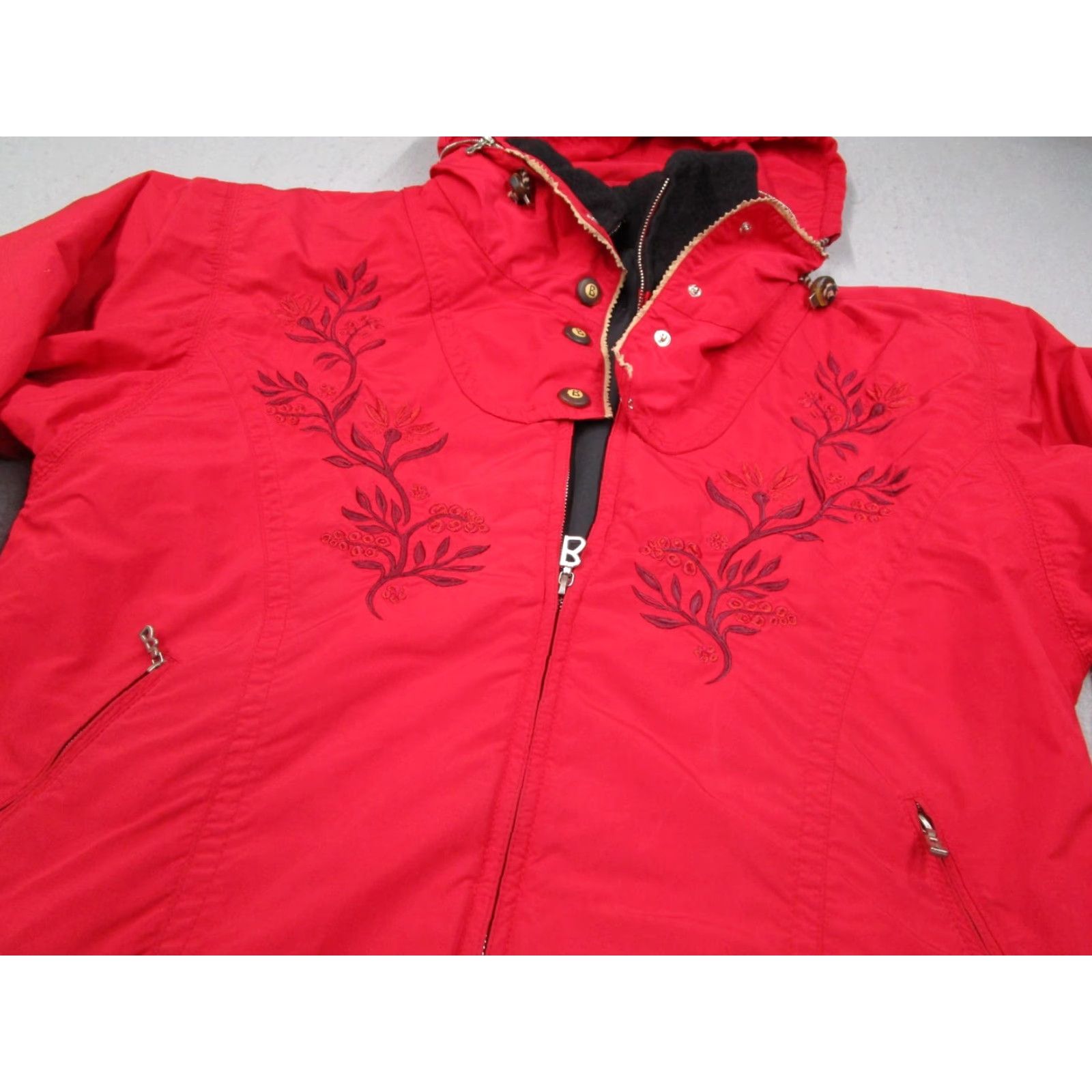 Bogner VINTAGE Bogner Jacket Women 6 Red Full Zip Hooded Layerlite Embroidered Ski USA Size M / US 6-8 / IT 42-44 - 2 Thumbnail