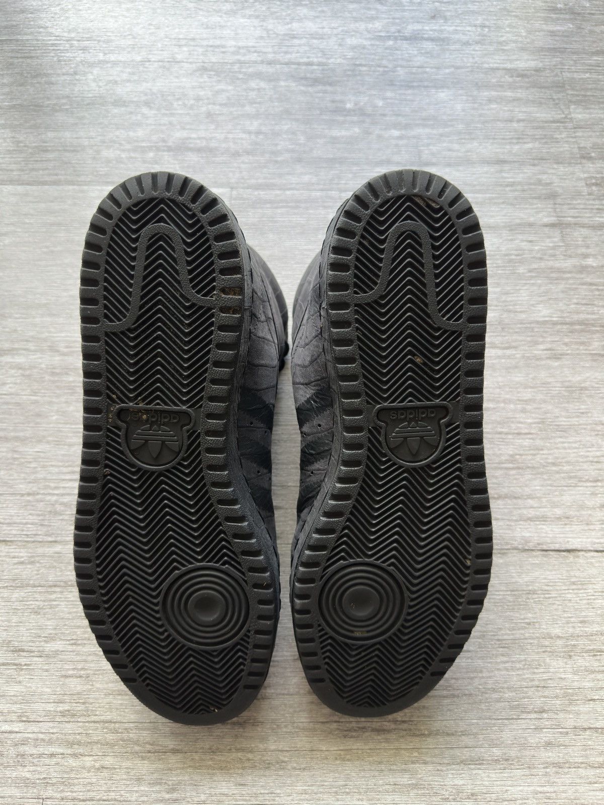 Adidas 2 Chainz X adidas 2 Good To Be T.R.U. Size US 11 / EU 44 - 10 Thumbnail