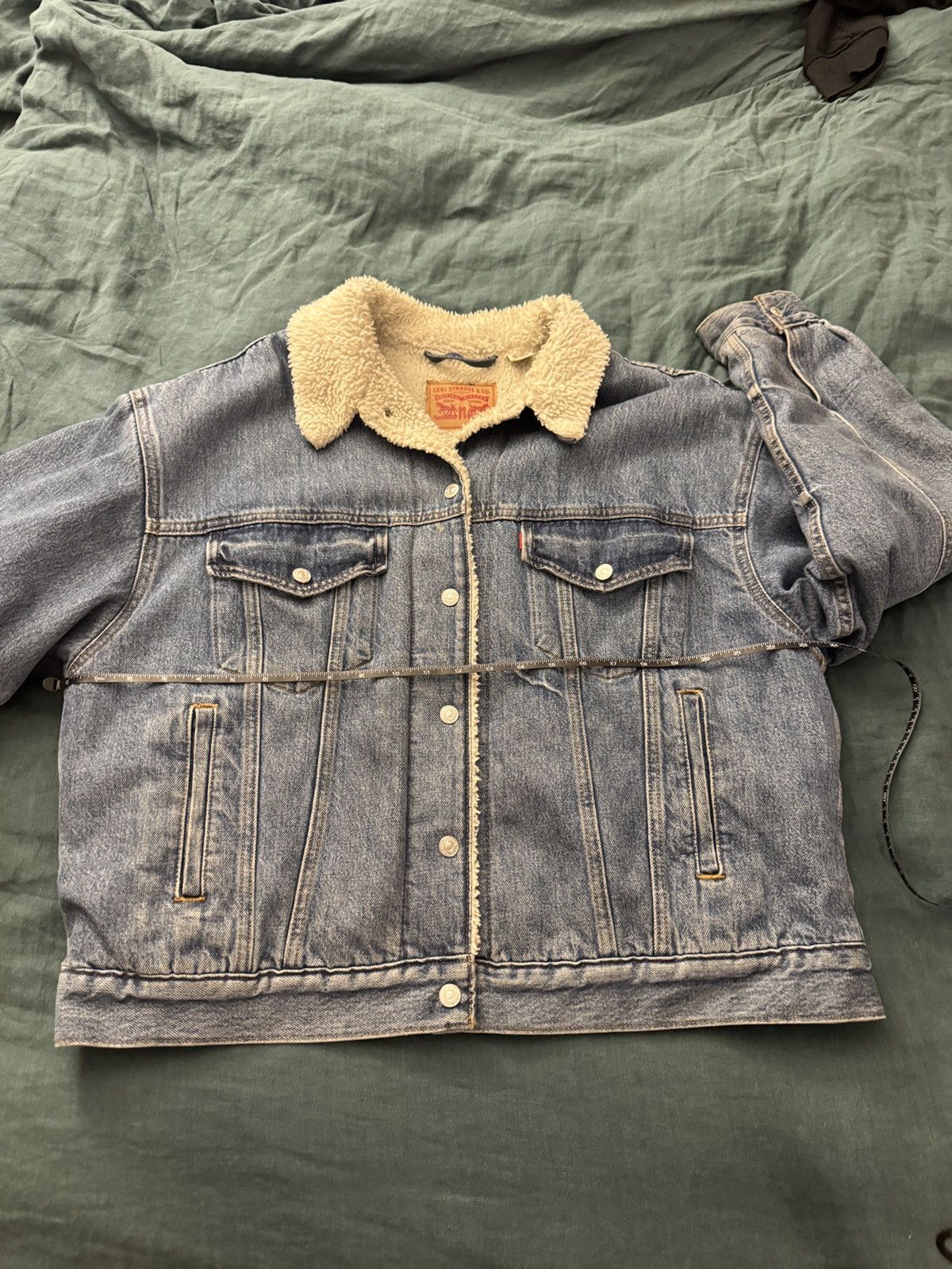 Levi's Classic Levi’s Sherpa Denim Trucker Jacket | Blue Wash Size US L / EU 52-54 / 3 - 6 Thumbnail