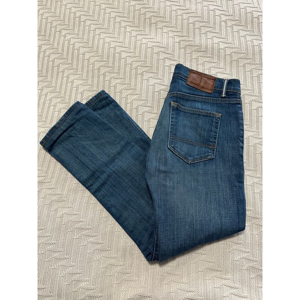 Tommy Hilfiger Tommy Hilfiger Y2K straight leg jeans size 30 Size US 30 / EU 46 - 1 Thumbnail