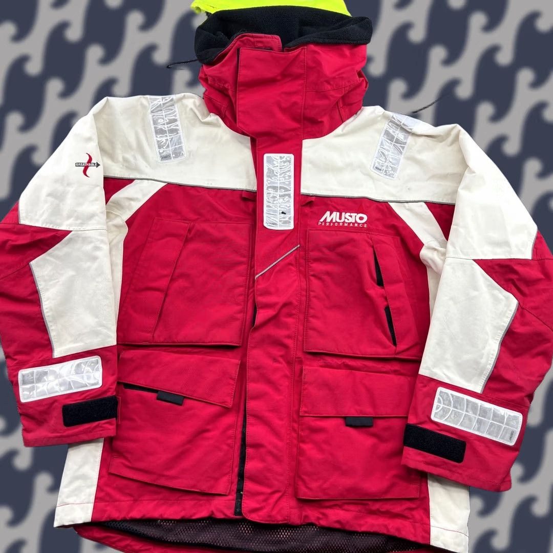 Musto MUSTO Performance Yachting Jacket Mens Small Sailing Hooded Waterproof Offshore Windbreaker Jacket Size US S / EU 44-46 / 1 - 1 Thumbnail