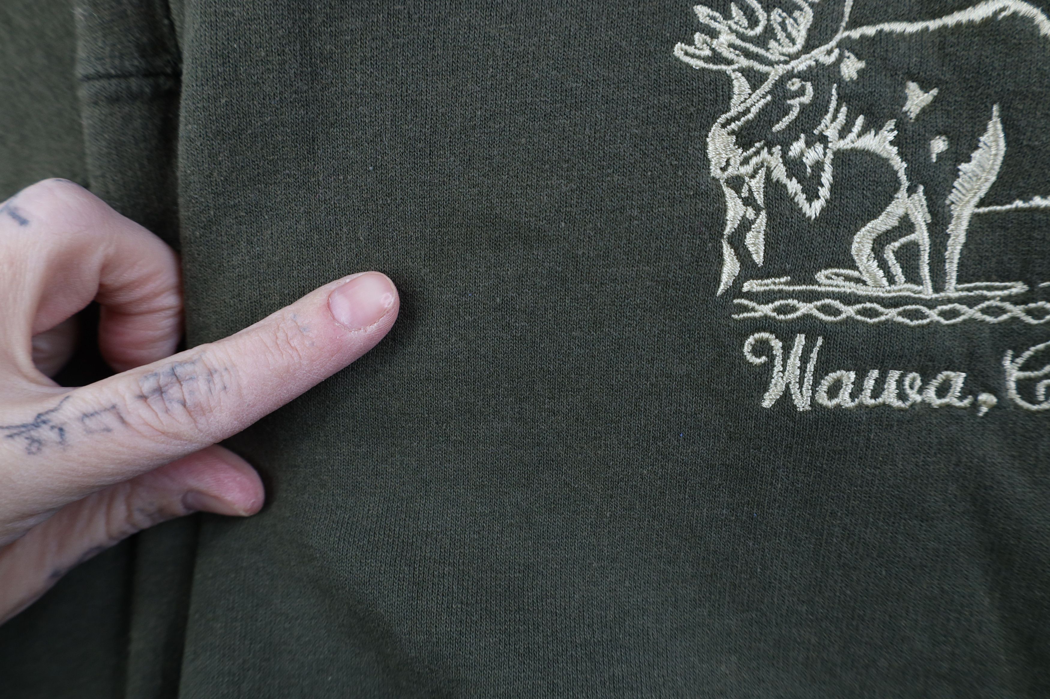 Vintage Vintage 90s Streetwear Wawa Canada Moose Sweatshirt Green Size US XL / EU 56 / 4 - 5 Thumbnail