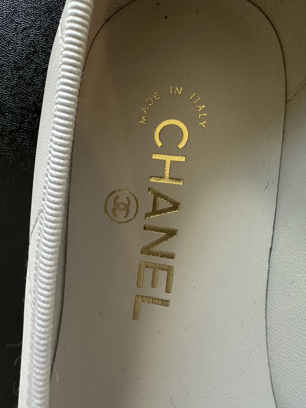 Chanel chanel 26M coco beach cambon flat white color size 36.5 Size US 6.5 / IT 36.5 - 5 Thumbnail