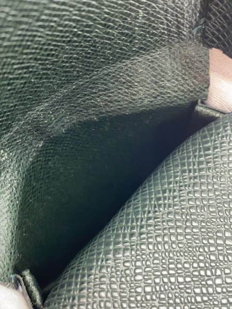 Louis Vuitton Louis Vuitton Taiga Porte Monet Cuvette Leather Black Green Size ONE SIZE - 5 Thumbnail