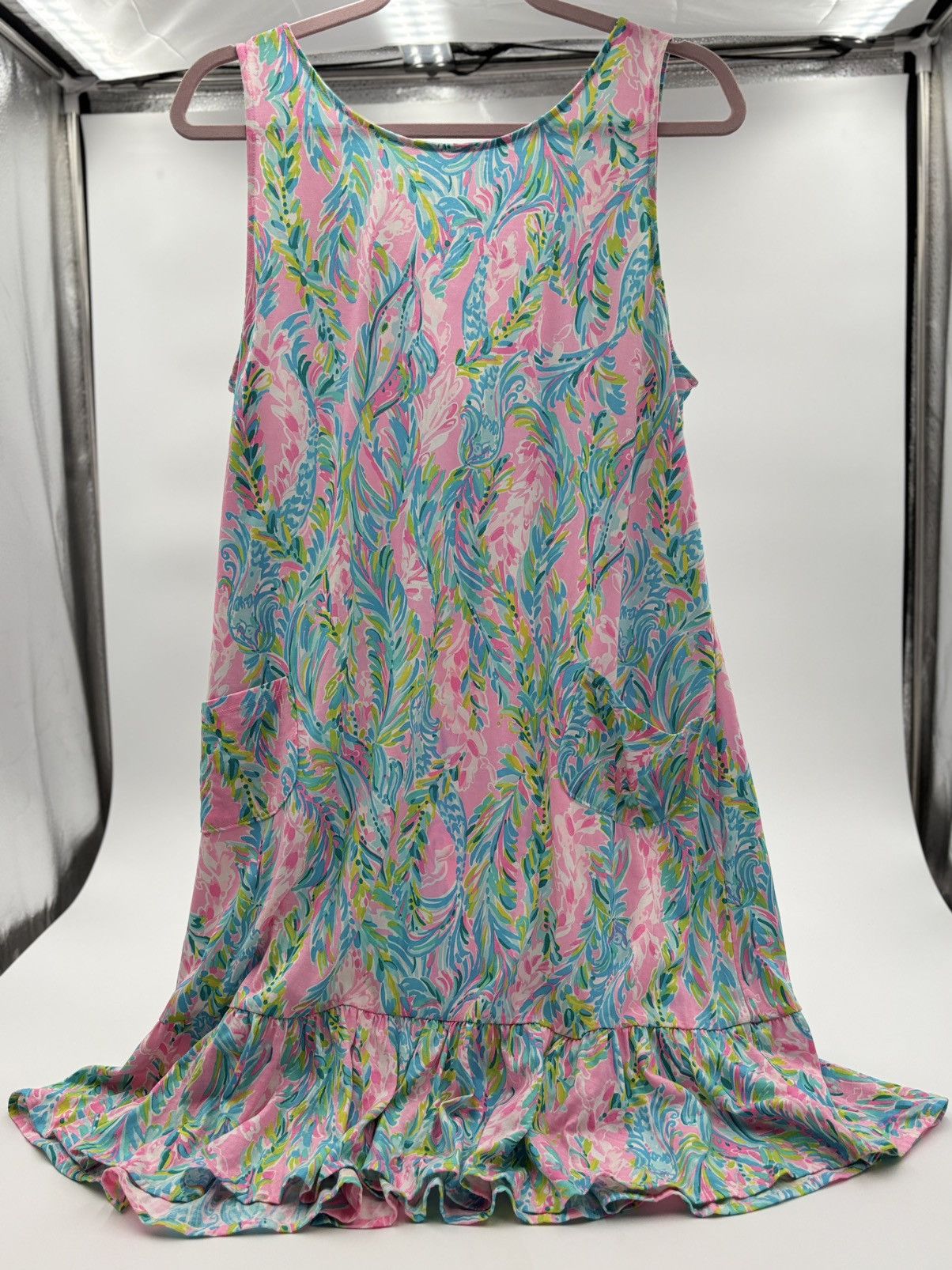 Lilly Pulitzer Lilly Pulitzer size 12 Kirsten flounce dress Size L / US 10 / IT 46 - 1 Thumbnail