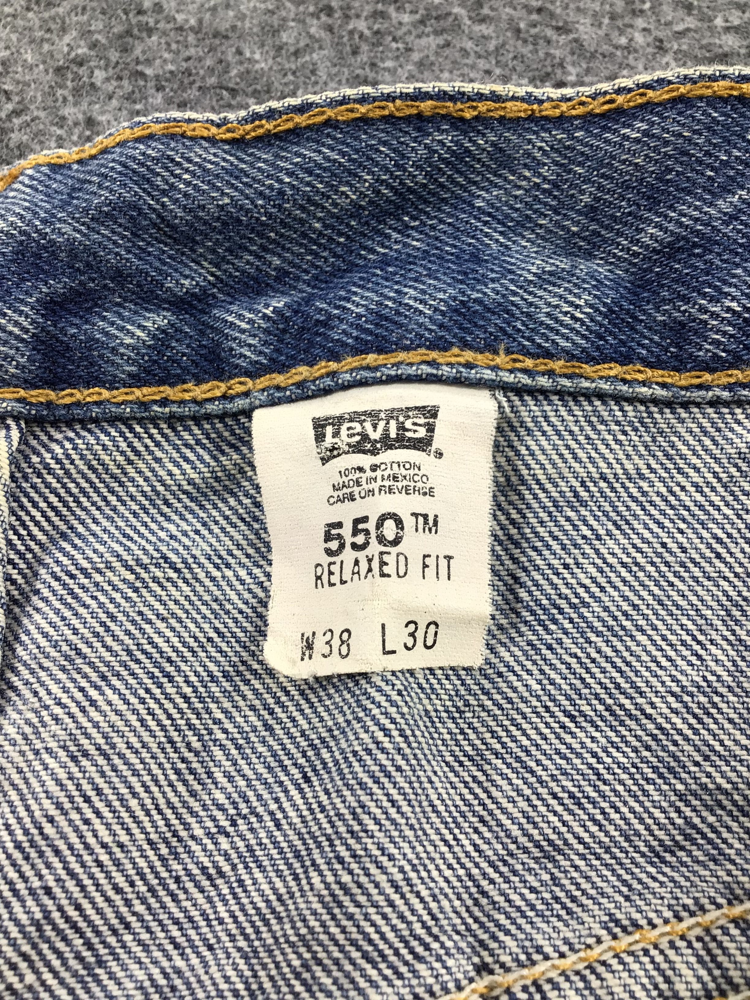 Levi's Vintage Blue Wash Levis 550 Jeans -J839 Size US 38 / EU 54 - 9 Thumbnail