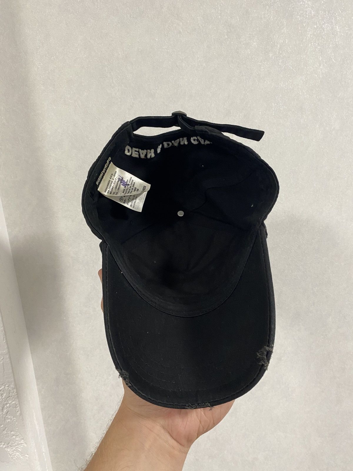 Dsquared2 Dsquared Dsquared2 Embroidered Logo Distressed OG Black Cap Size ONE SIZE - 5 Thumbnail