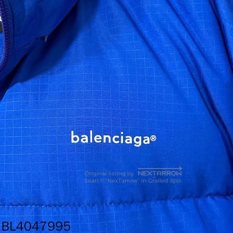 Balenciaga Balenciaga Klein Blue Small Logo Down Jacket Size US S / EU 44-46 / 1 - 4 Thumbnail