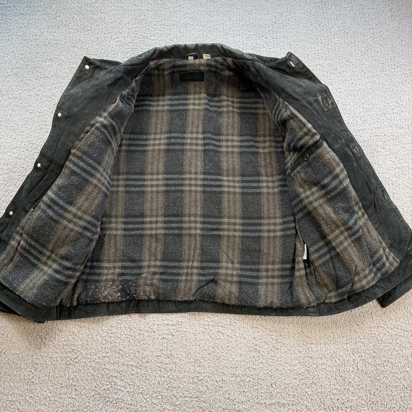 Savile Row Vintage Distressed Leather Trucker Jacket XL Plaid Lined Size US XL / EU 56 / 4 - 6 Thumbnail