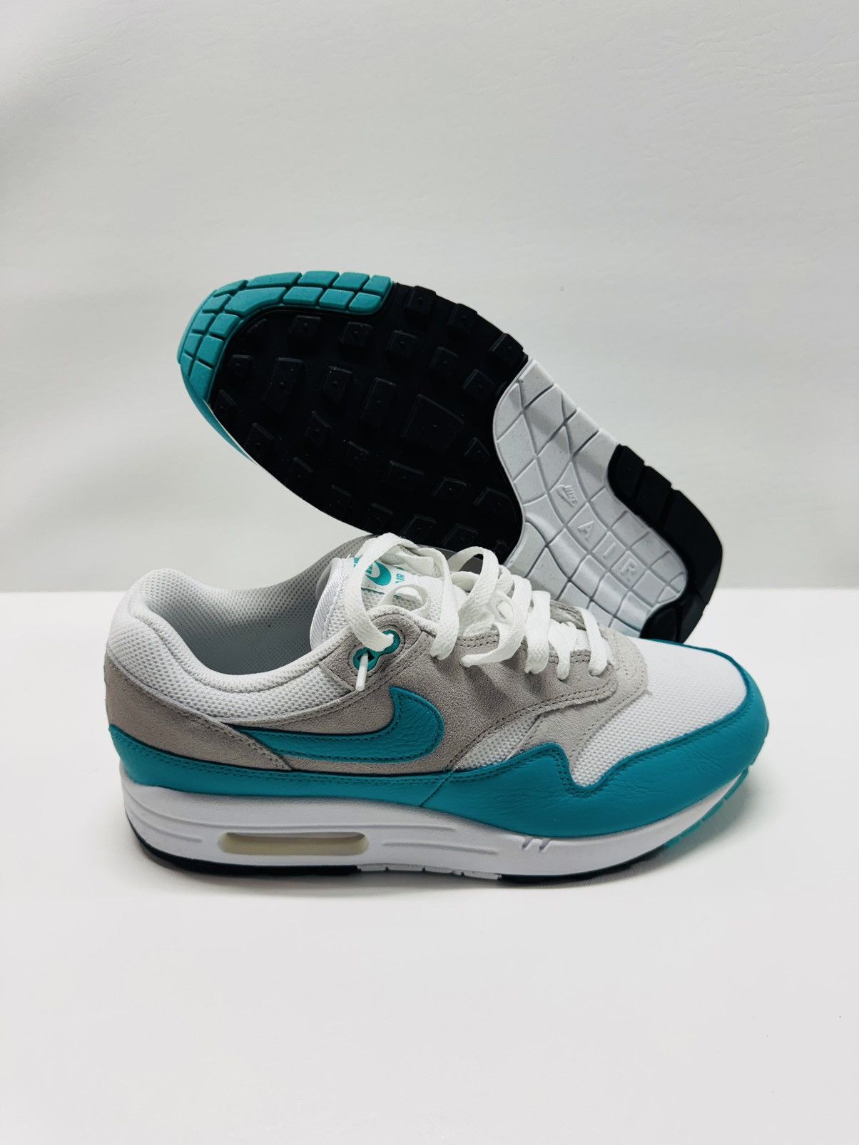 Nike Nike Air Max 1 SC Clear Jade Neutral Grey Size US 9.5 / EU 42-43 - 1 Thumbnail