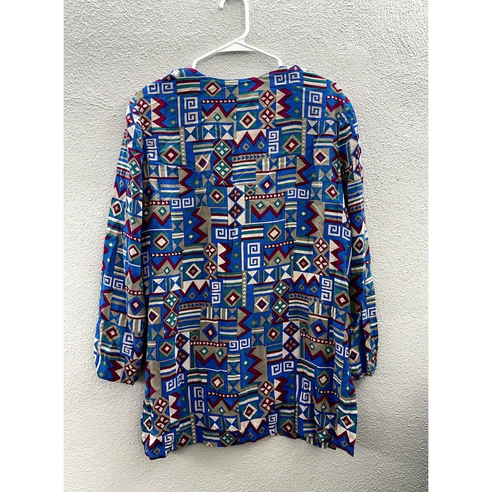 Vintage Pape'll Too Womens Blouse Button-Up Silk Aztec Long Sleeve Size 10 Blue Geometric Regular Styling Bohemian Mens? Womens Size L / US 10 / IT 46 - 7 Thumbnail