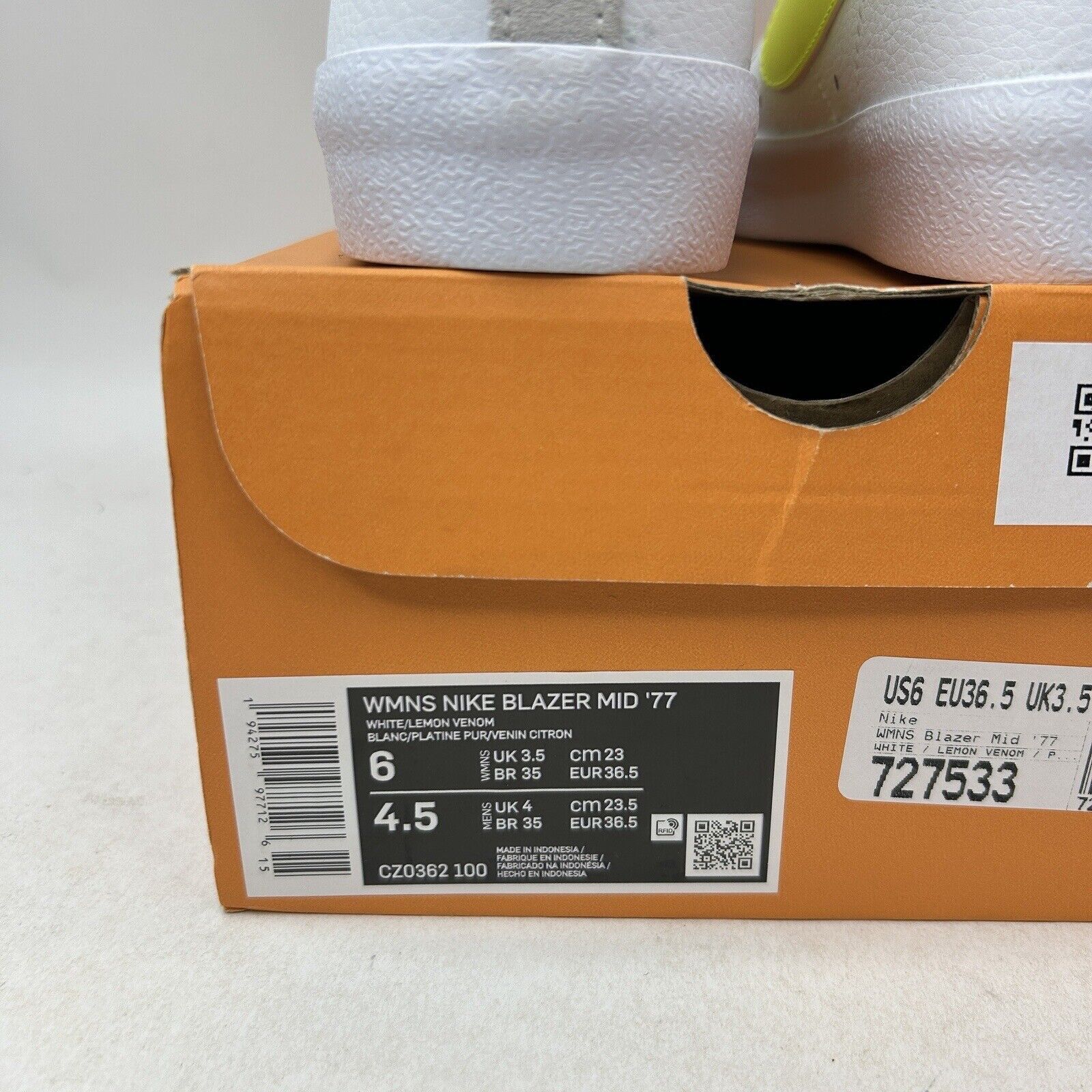 Nike Nike Blazer Mid '77 WMNS “White Lemon Venom” 2024 Size US 6 / IT 36 - 5 Thumbnail