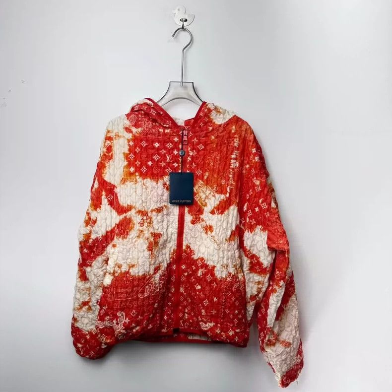 Louis Vuitton louis vuitton Full logo cashew print hooded assault jacket Size US S / EU 44-46 / 1 - 1 Thumbnail