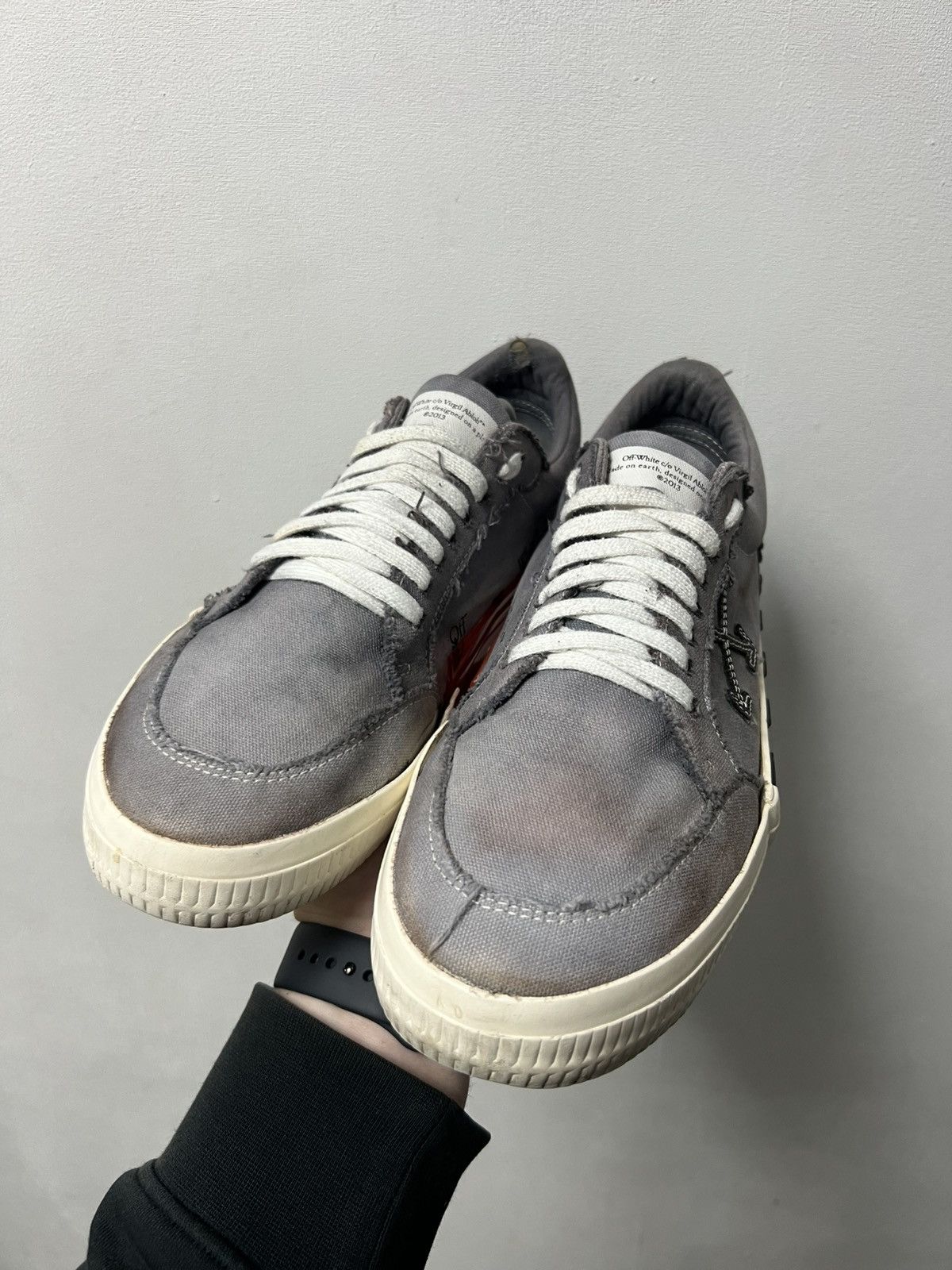 Off-White Off-White Vulcanized Suede Luxury Gray Sneakers EU43 Shoes Size US 10 / EU 43 - 5 Thumbnail