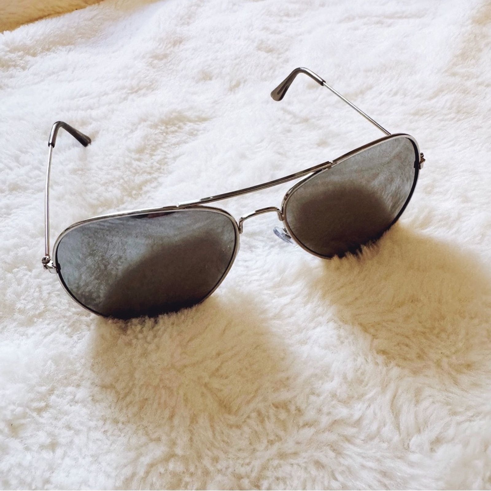 Other Carter Silver Classic Aviator Sunglasses Size ONE SIZE - 7 Thumbnail