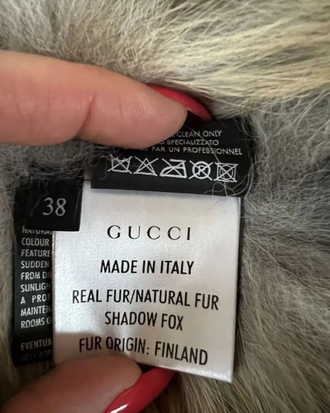 Gucci F/W 2010 SHADOW FOX FUR JACKET Size XS / US 0-2 / IT 36-38 - 6 Thumbnail