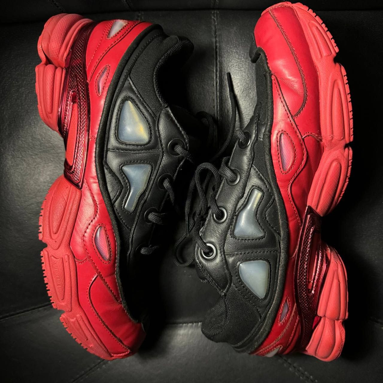 Adidas × Raf Simons 9,5us Adidas Raf Simons ozweego Scarlet Corn black Size US 9.5 / EU 42-43 - 5 Thumbnail