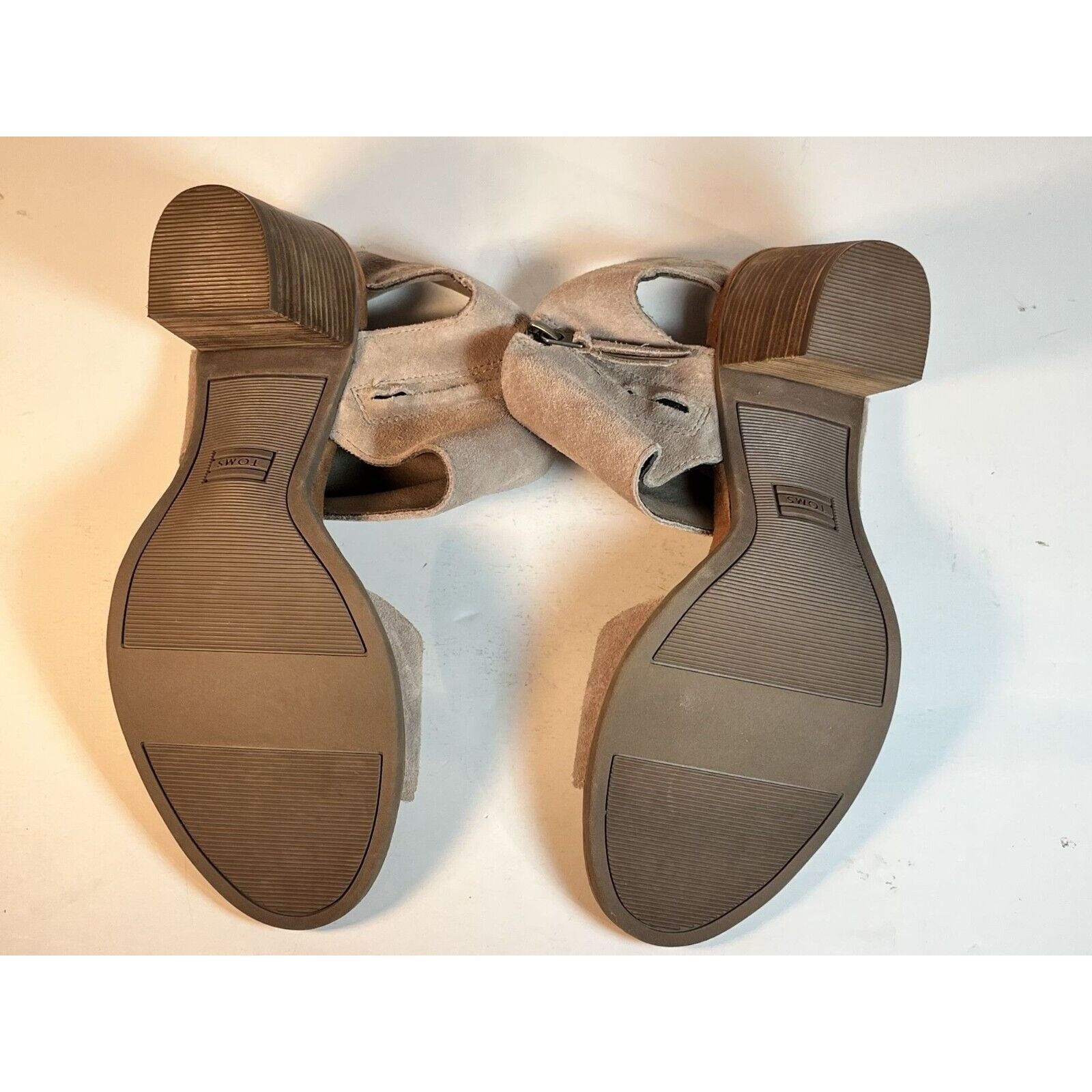 Toms TOMS Suede Majorca Cutout Block Heels Womens Casual Sandals Size US 9 / IT 39 - 11 Thumbnail
