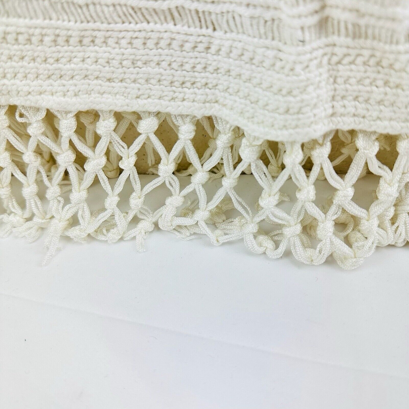 House of Harlow House Of Harlow 1960 White Knit Crochet Midi Skirt Sz XL Size 42" / US 20 - 7 Thumbnail