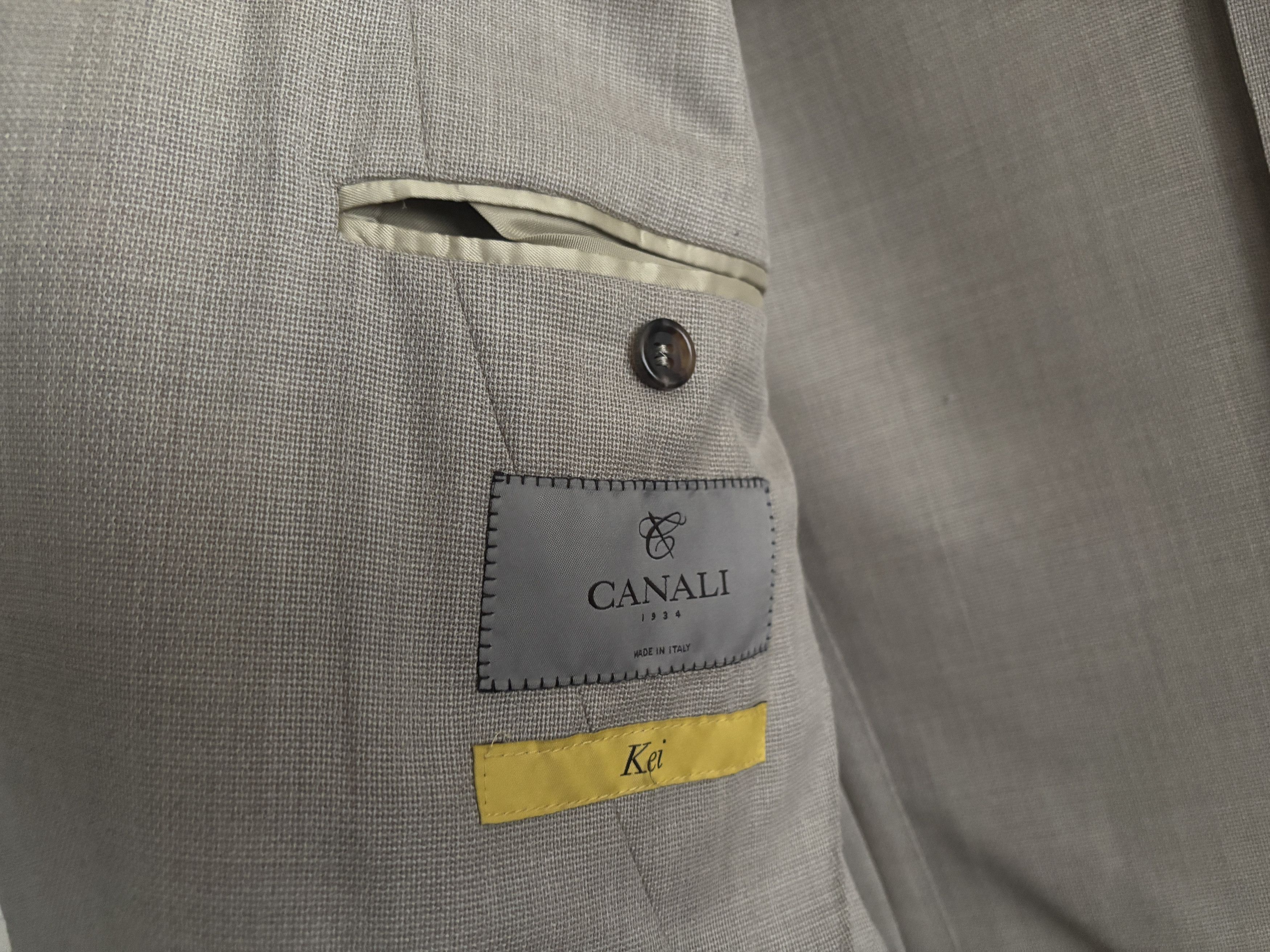 Canali $2200 Kei Unstructured Beige Sport Coat 44 -46 L Size 46L - 7 Thumbnail