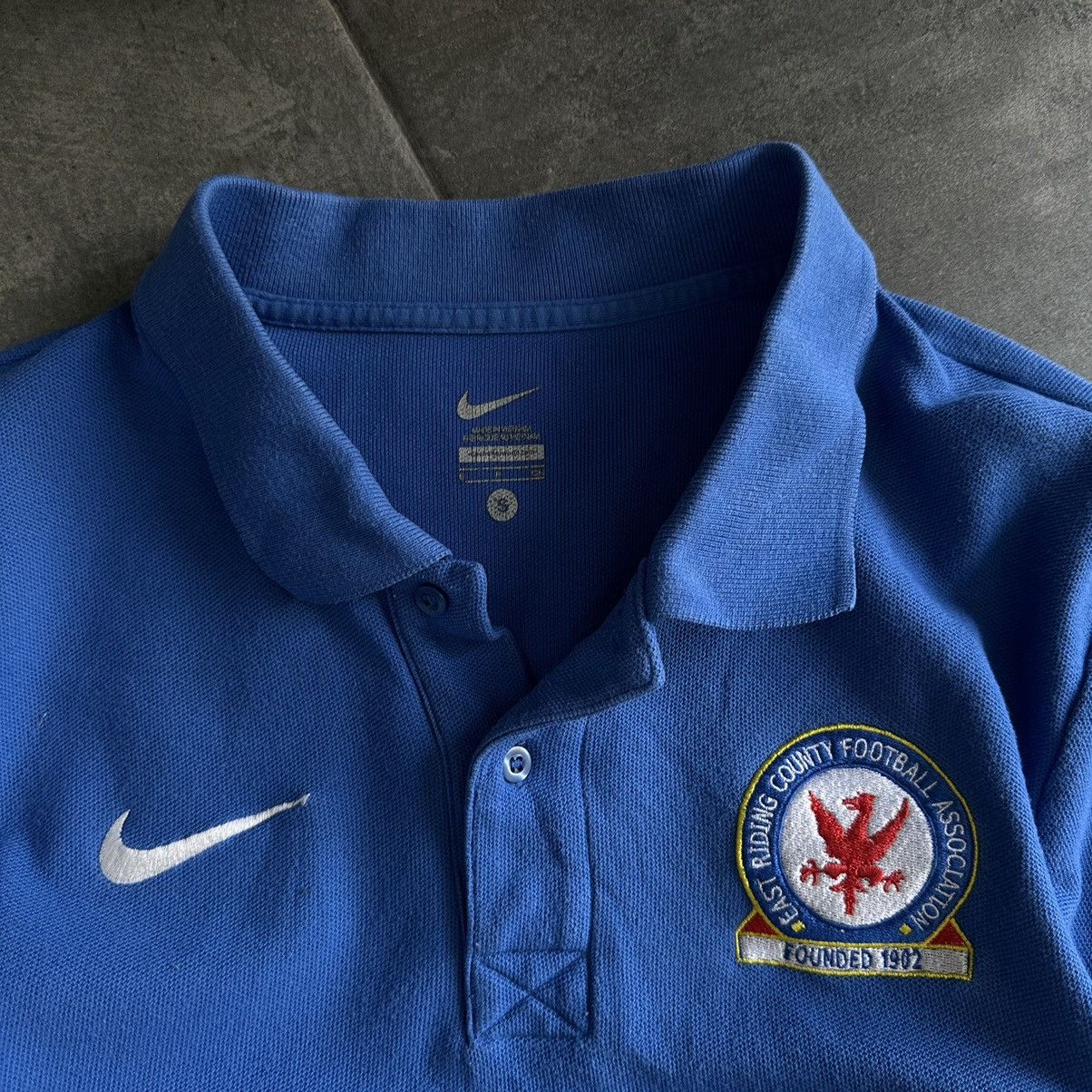 Nike × Vintage Vintage Nike East Riding Country Football Association Polo Size US S / EU 44-46 / 1 - 5 Thumbnail
