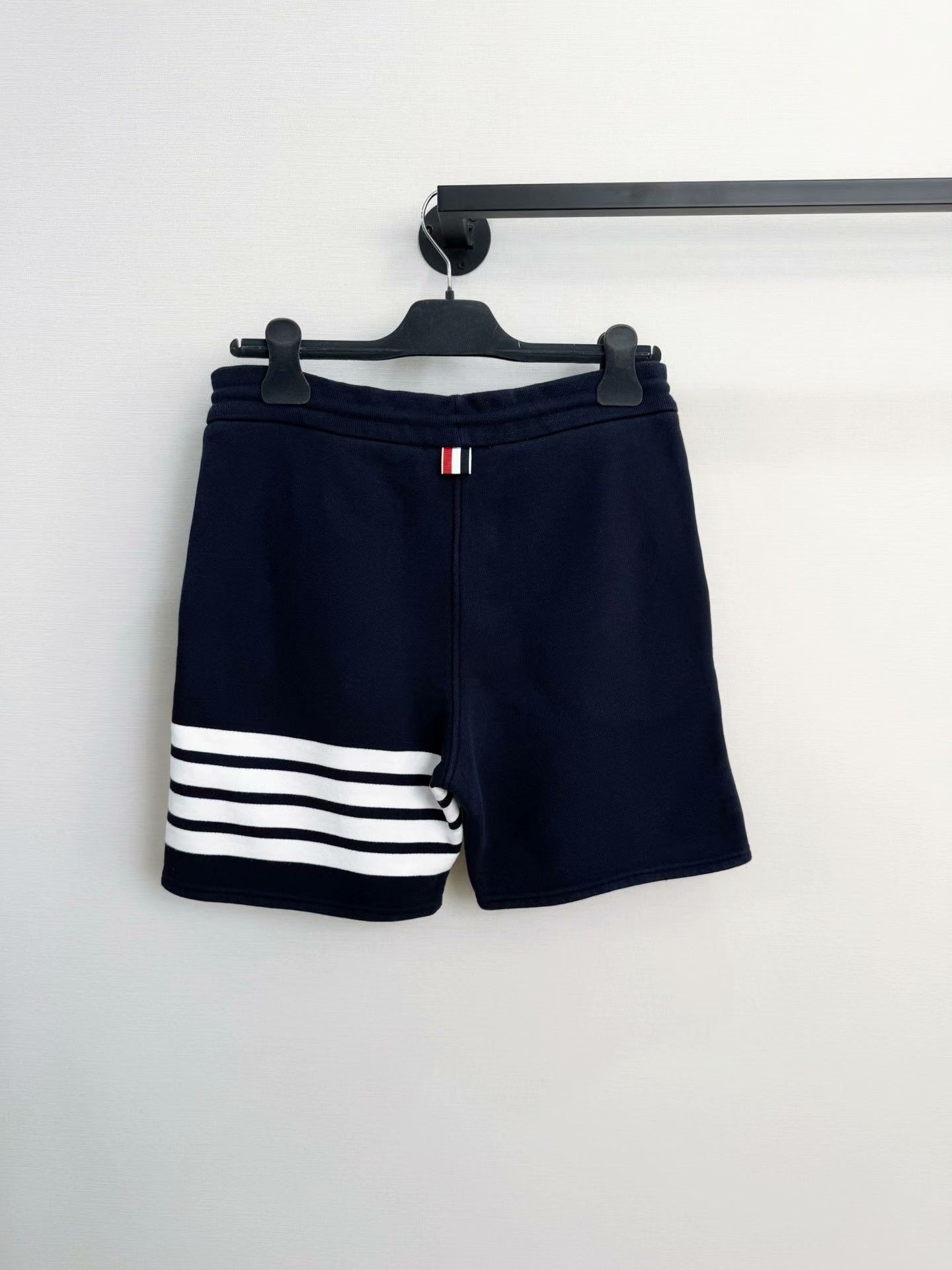 Thom Browne Thom Browne TB Sweatpants Size 40 Size US 30 / EU 46 - 1 Thumbnail