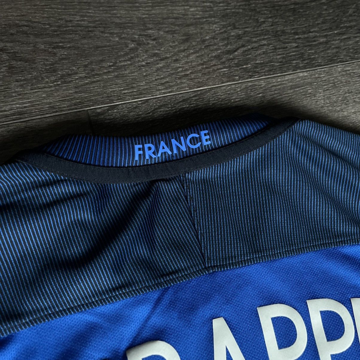 Nike Nike France Kylian Mbappe FC Soccer Jersey Home Kit 2016/17 Size US M / EU 48-50 / 2 - 8 Thumbnail