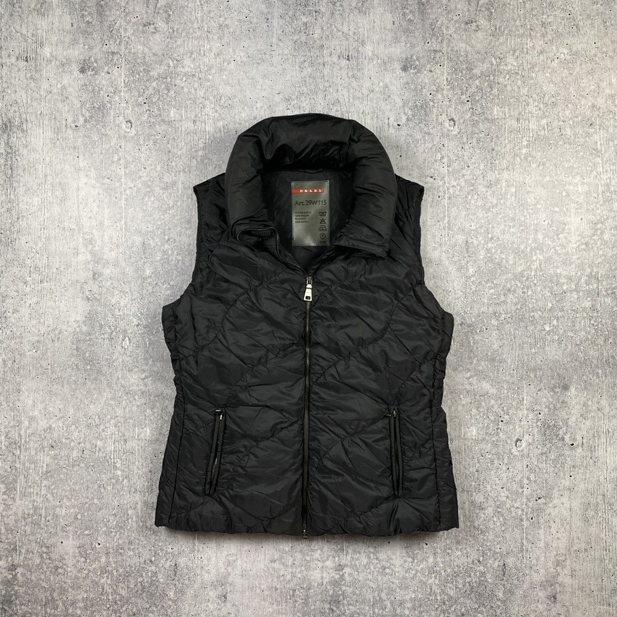 Prada ❗️RARE❗️Prada Nylon Down Vest Luxury Style Black Women Size 46 Size L / US 10 / IT 46 - 3 Thumbnail