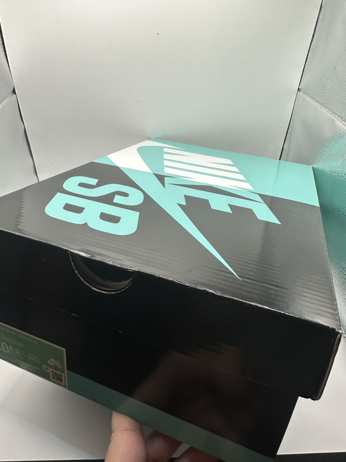Nike SB Nike SB Dunk Low Supreme Jewel Swoosh Size US 10.5 / EU 43-44 - 12 Thumbnail
