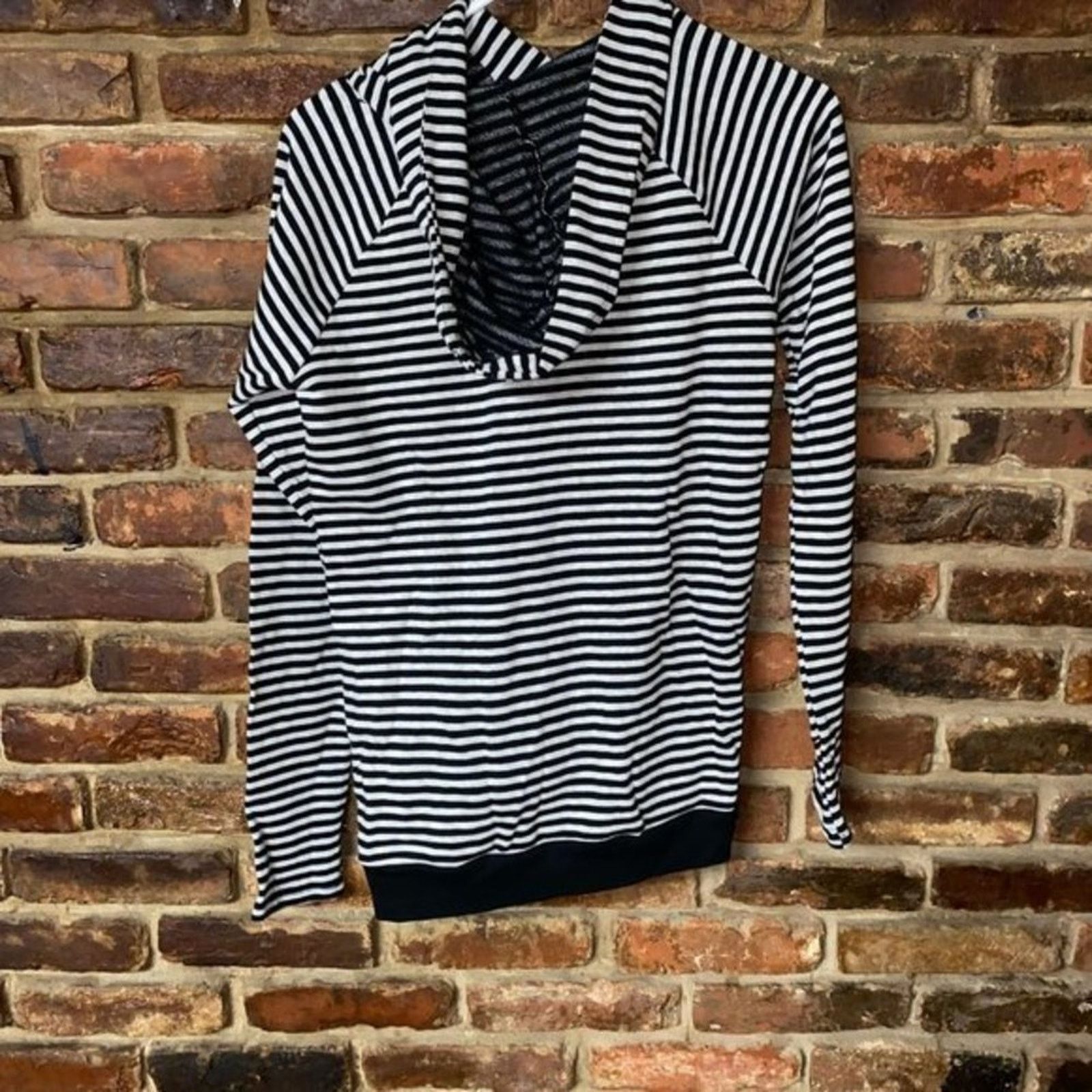 Other Cable & Gauge Black & White Striped Zip Hoodie Sweater Small Size S / US 4 / IT 40 - 3 Thumbnail