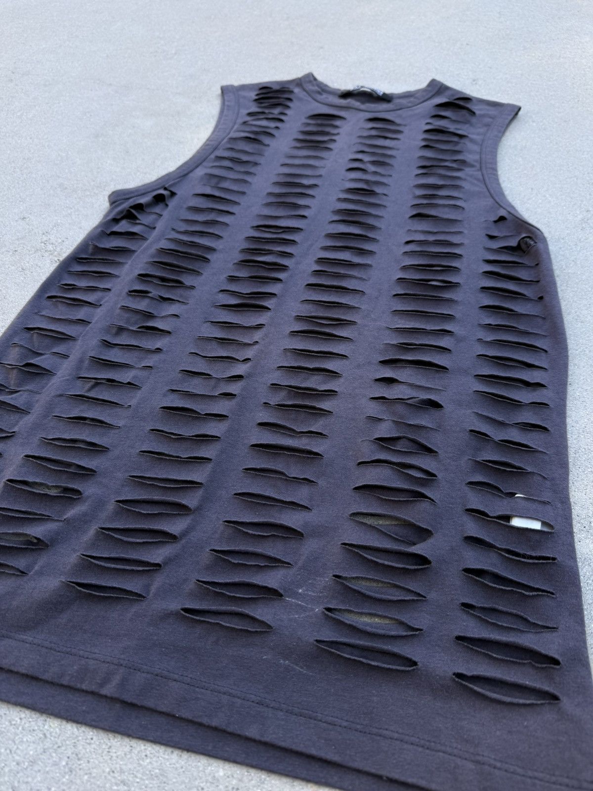 Raf Simons Raf Simons SS06 Laser Cut Tank Top Size US M / EU 48-50 / 2 - 2 Thumbnail