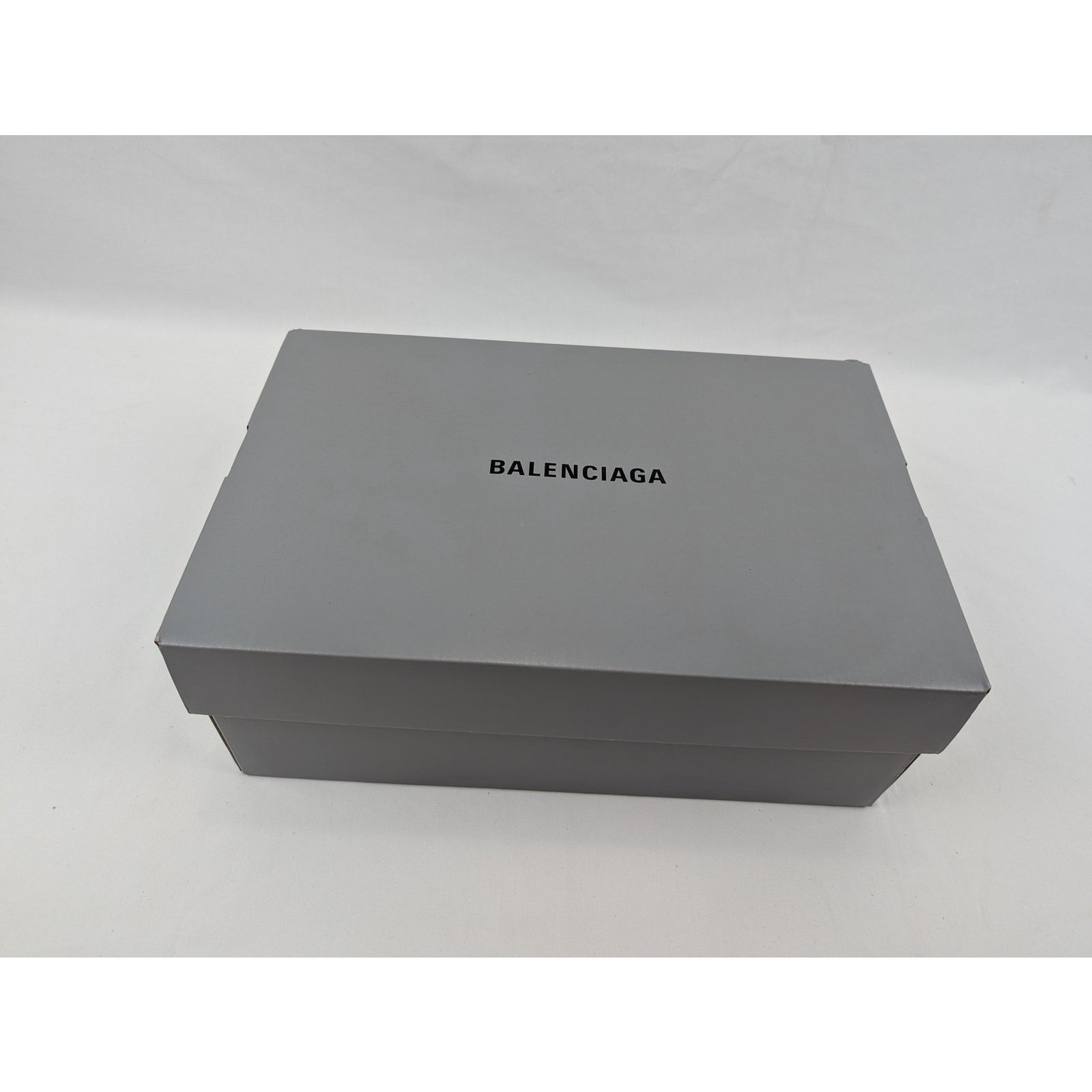 Balenciaga o1rshd1 Paris Mule Destroyed Mule VLUC in Black/White Size US 8 / EU 41 - 23 Thumbnail