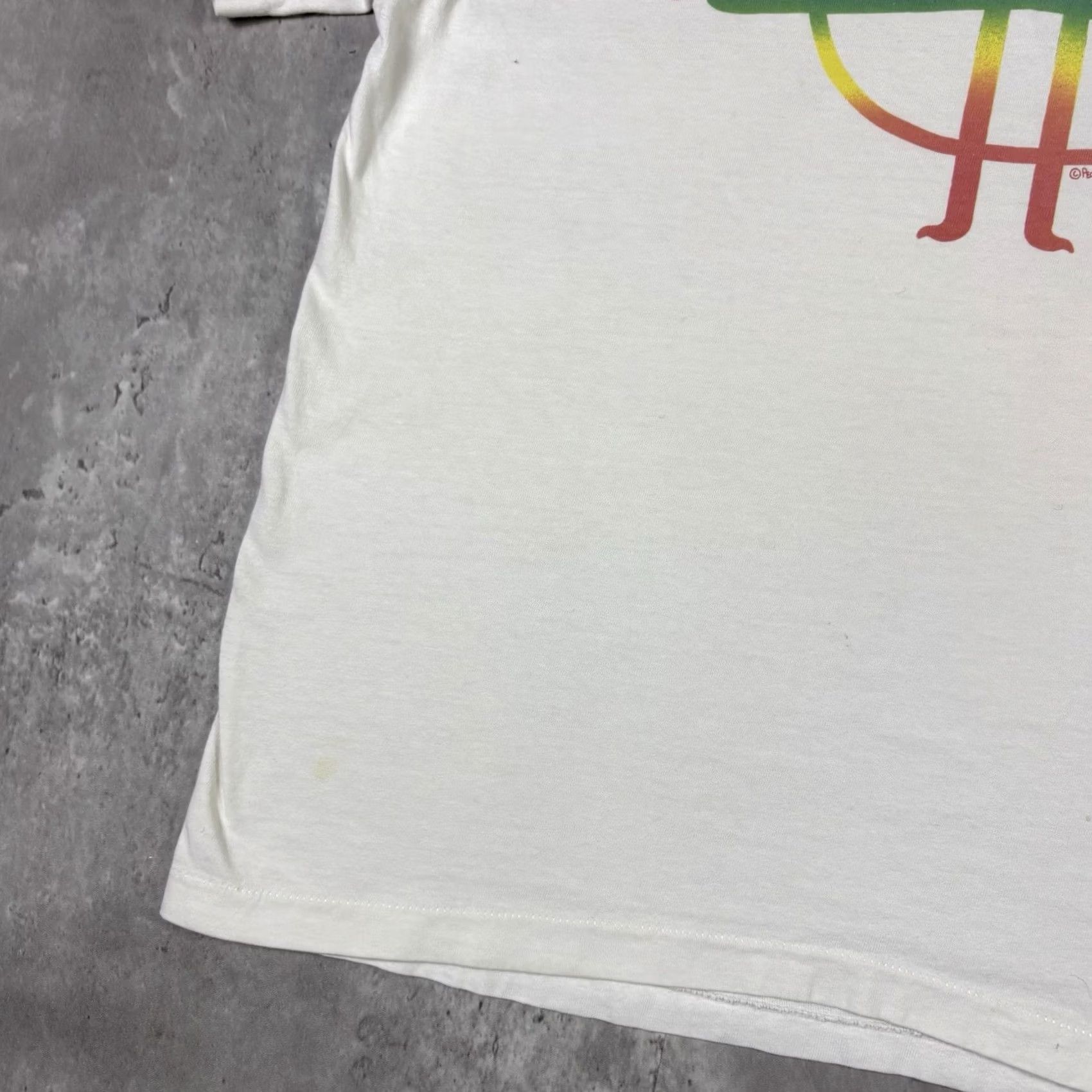 Hanes VINTAGE Hanes T-Shirt White Crew Neck Short Sleeve Peace Graphic Print 90s USA L Mens Size US L / EU 52-54 / 3 - 6 Thumbnail